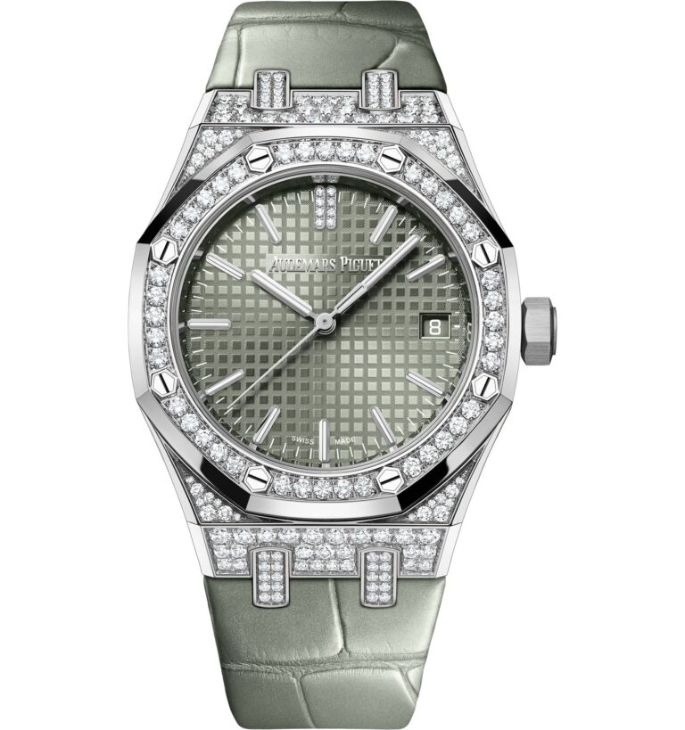 Audemars Piguet Royal Oak Selfwinding Ref. 15551BC.ZZ.D405CR.01