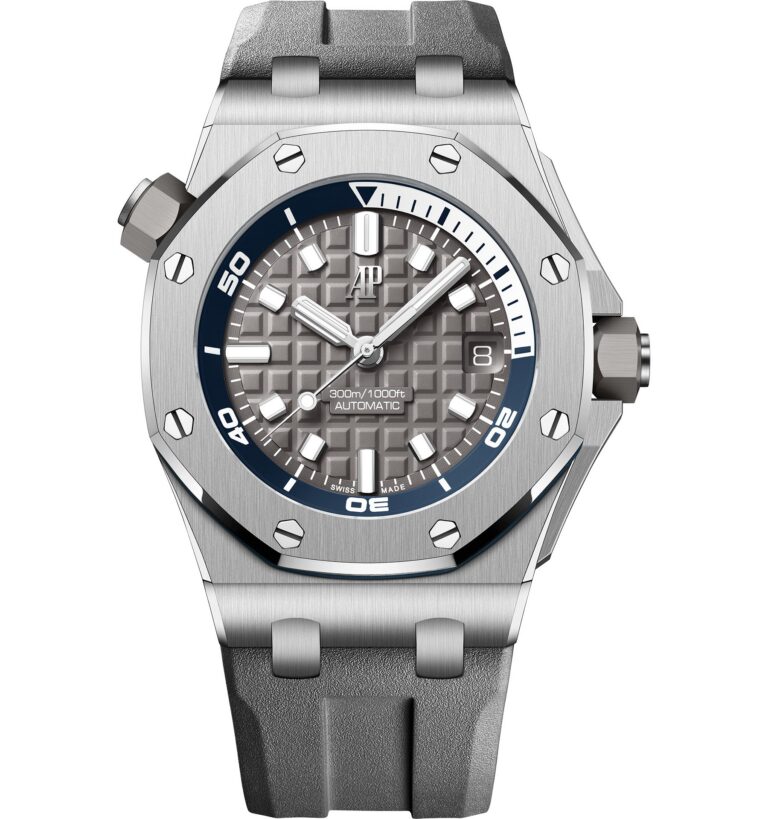 Audemars Piguet Royal Oak Offshore Diver Ref. 15720ST.OO.A009CA.01